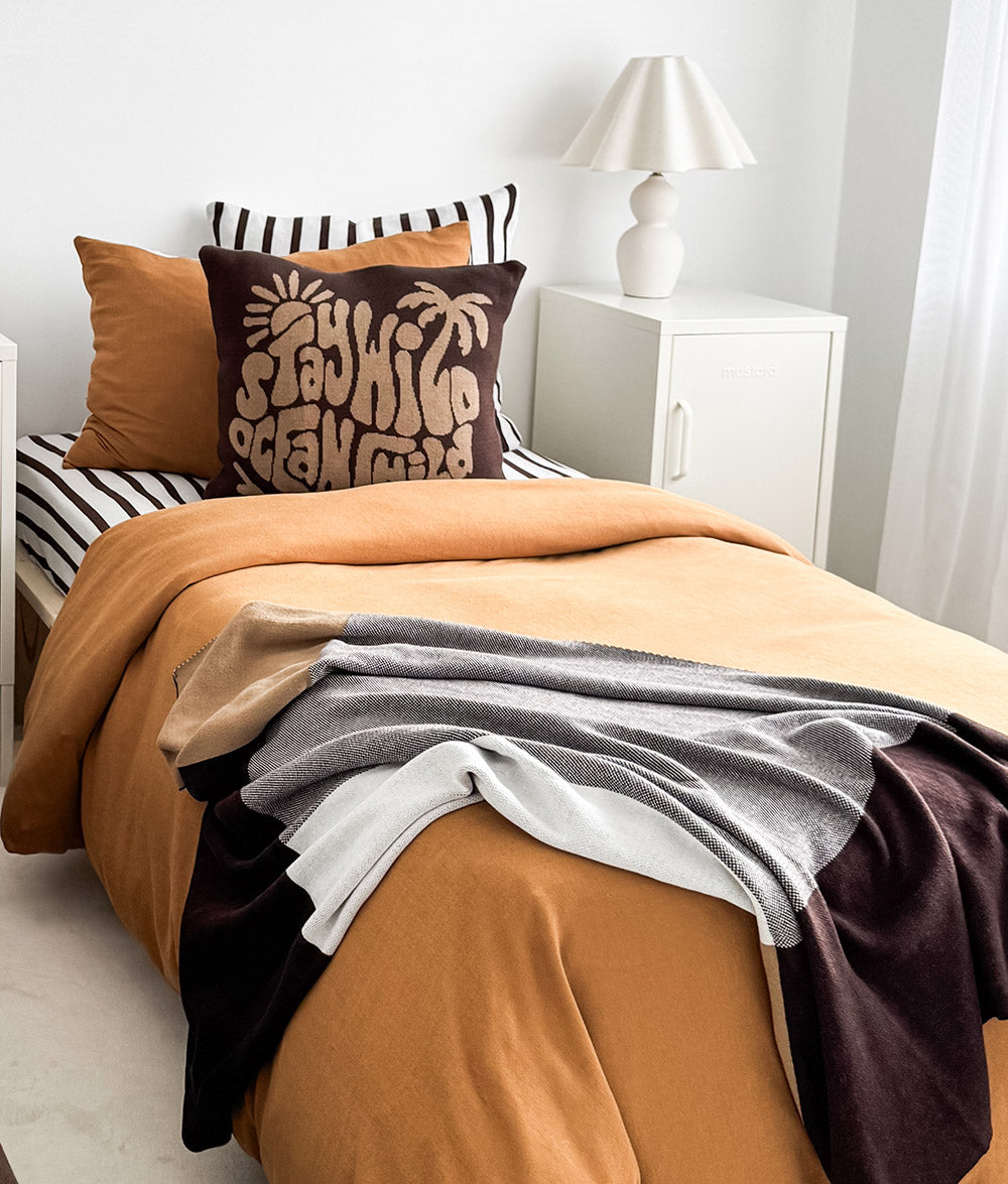 Chunky Choco Blanket