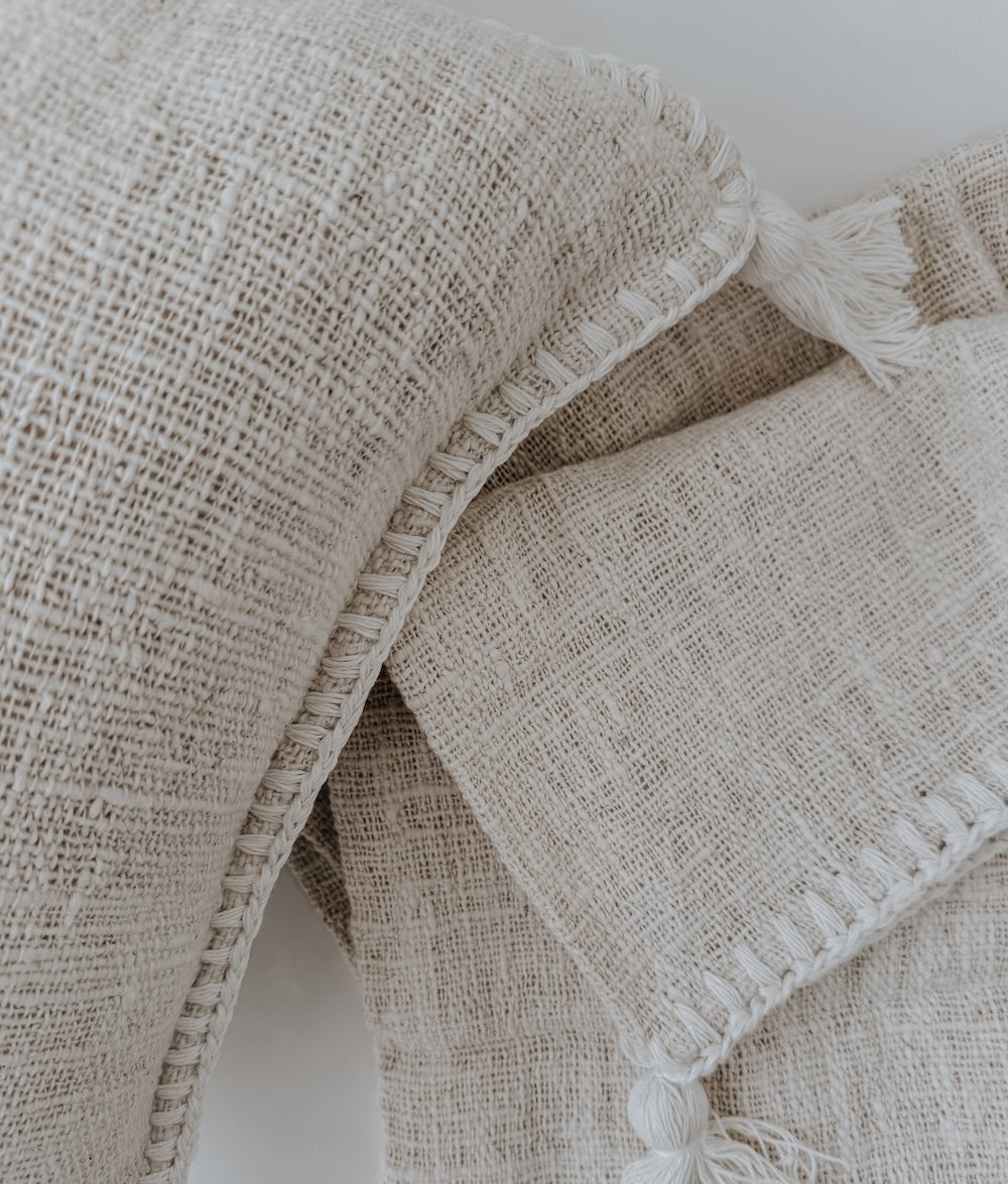 Bengali Home® | Balinese Decor - Cotton Throw Ivory Tassel
