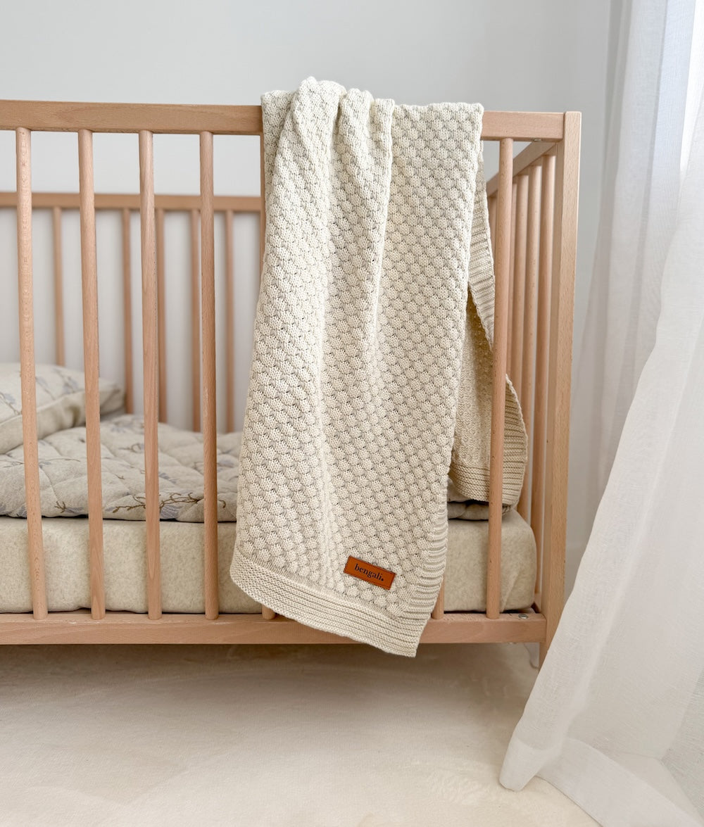 Bengali Home® | Nursery & Bedroom Decor - Vanilla Marle Pebble Blanket