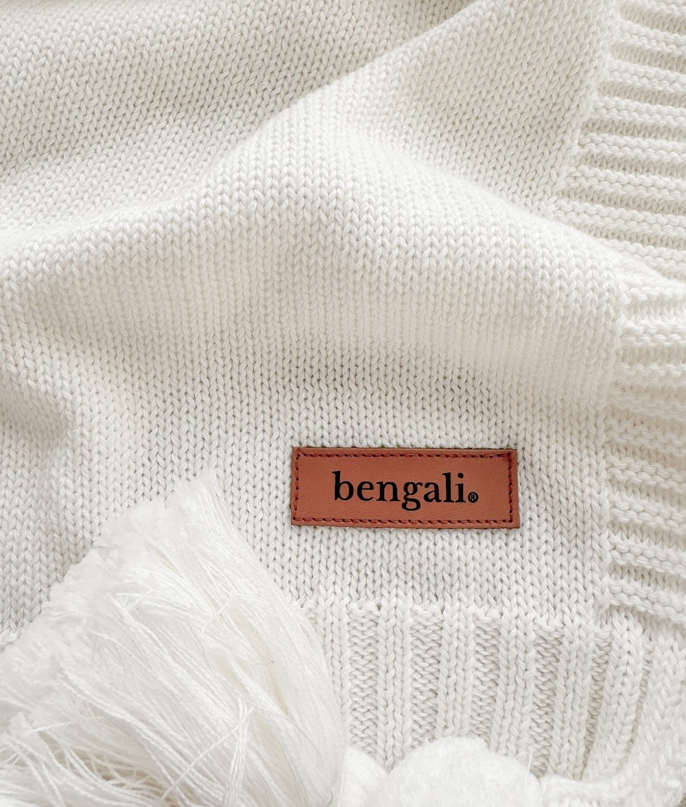 Bengali Home® | Nursery & Bedroom Decor - Ivory Pom Knitted Blanket