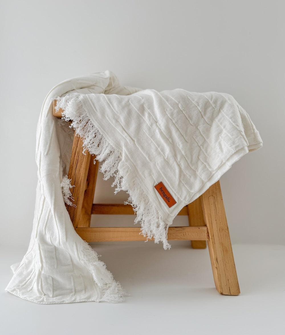 Bengali Home® | Decor - Ivory Flurry Lounge Throw
