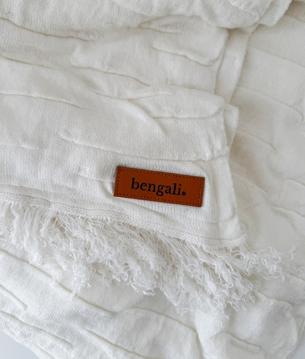 Bengali Home® | Decor - Ivory Flurry Lounge Throw
