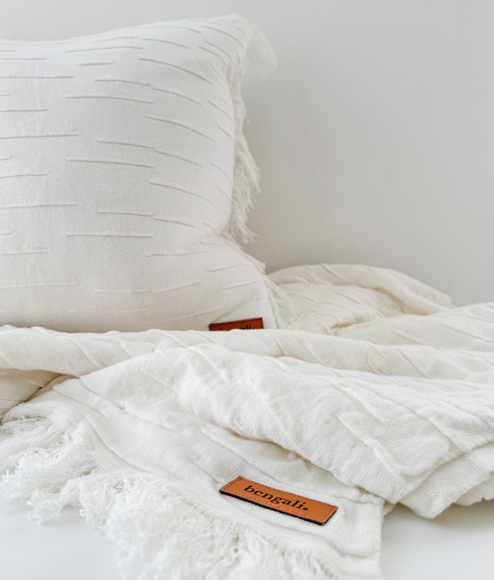 Bengali Home® | Decor - Ivory Flurry Lounge Throw