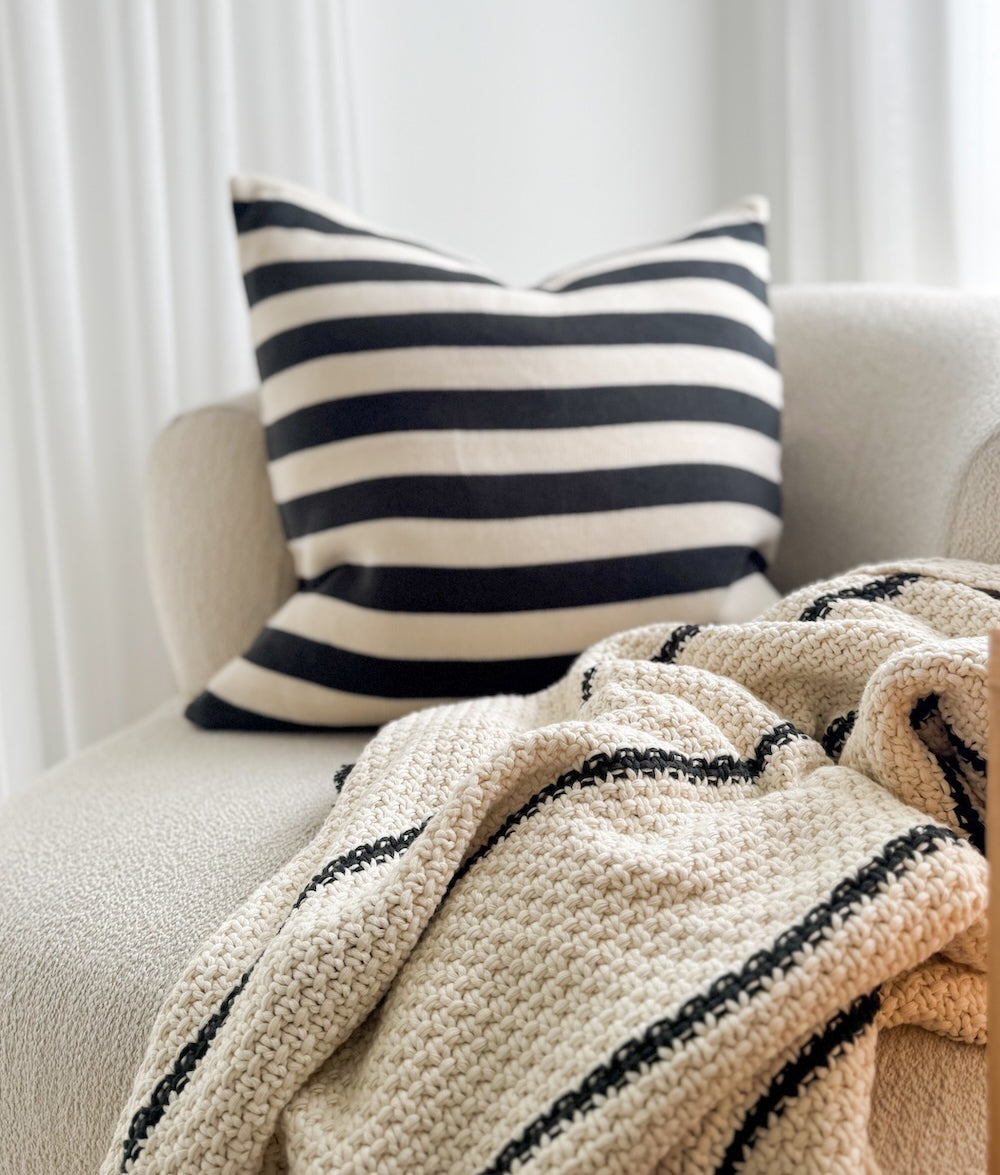 Bengali Home® | Decor - Charcoal & Salt Lounge Throw