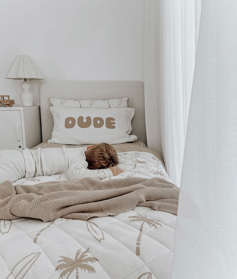Bengali Bedding | Reversible Bed Quilts - Natural Surfing Palm ...