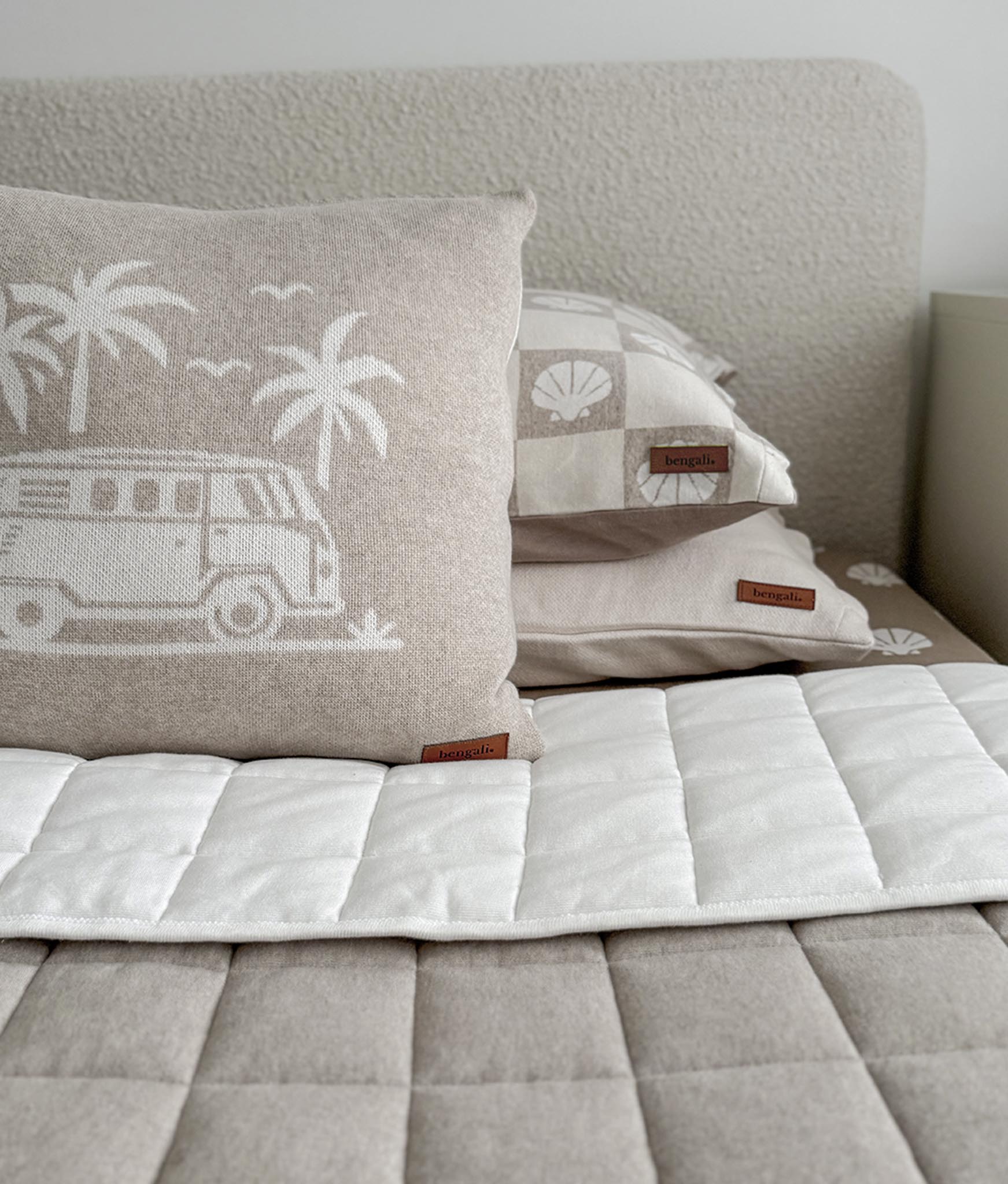 [PRE-ORDER] | Reversible Quilt - Shoreline