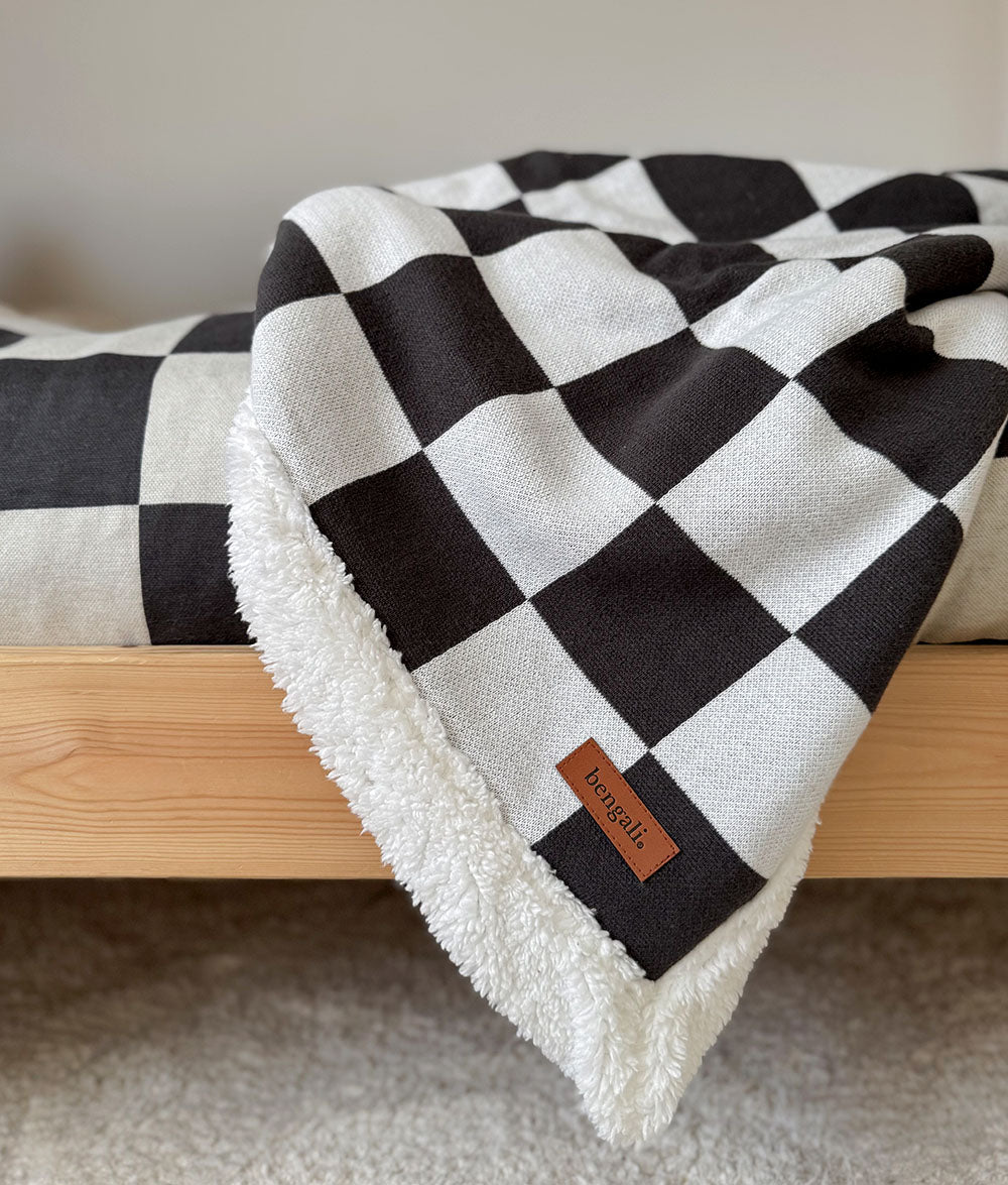 [PRE-ORDER] | Sherpa Blanket - Chunky Checks