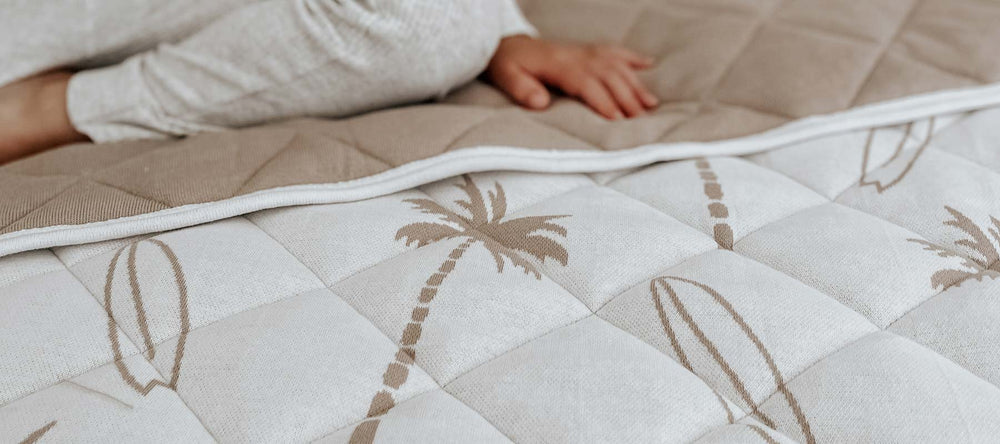 Bengali Home® | Reversible Quilts - Natural Surfing Palm